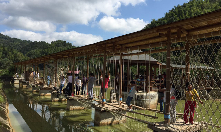 靖安蓝孔雀生态园水上项目